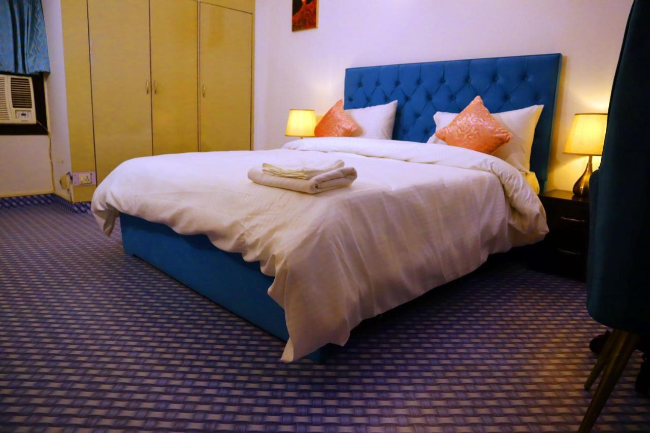 Jay Ally - Boutique Hotel New Delhi Eksteriør billede
