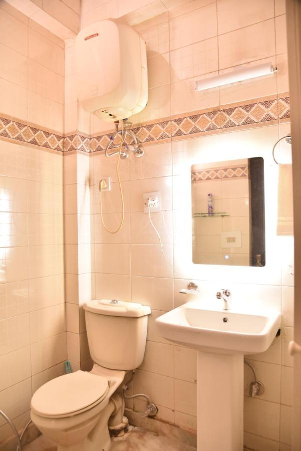 Jay Ally - Boutique Hotel New Delhi Eksteriør billede